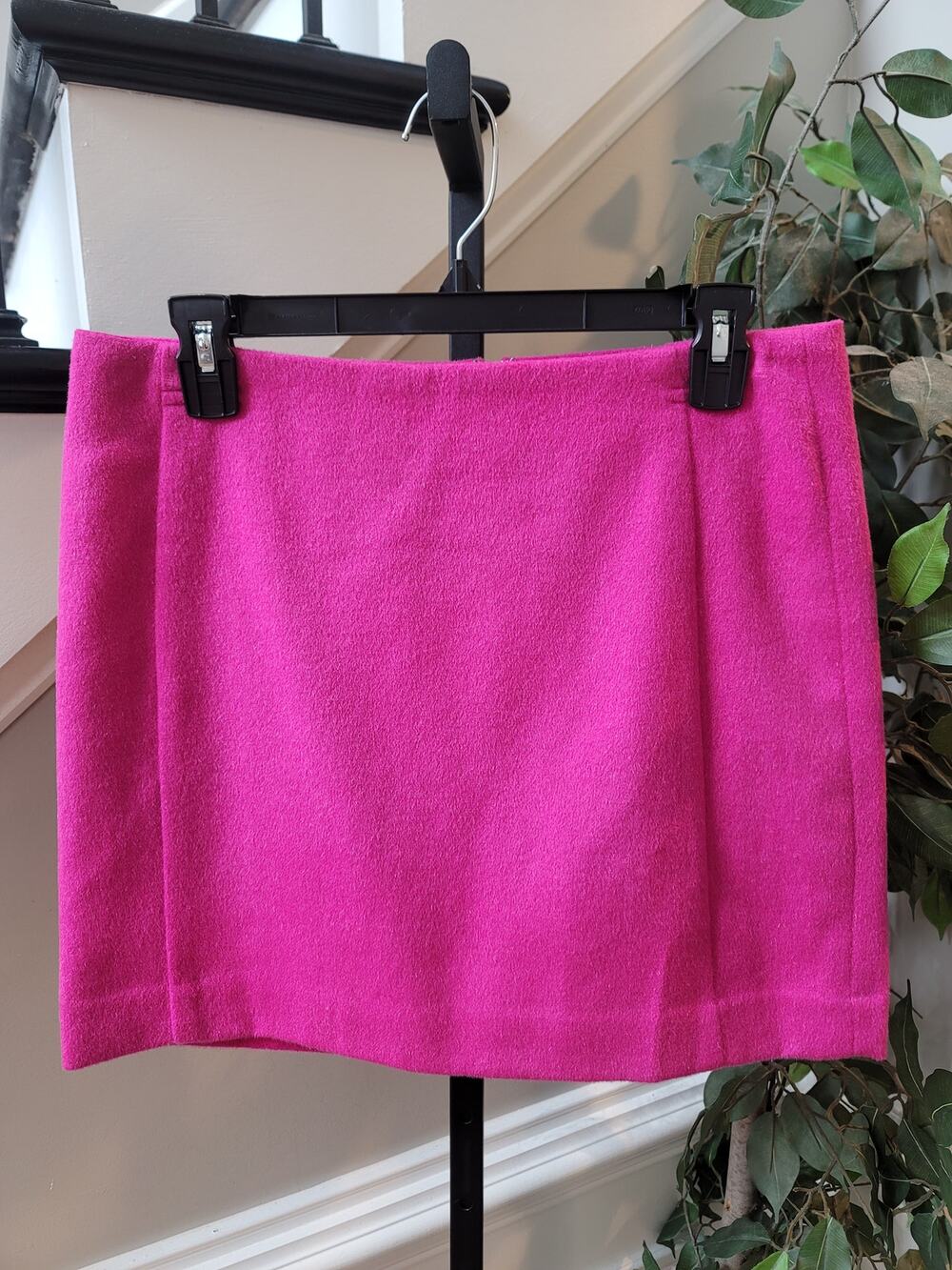 The Limited Mini Skirt Women's Size 6 Pink Straight Cut Back Zipper Fully Lined